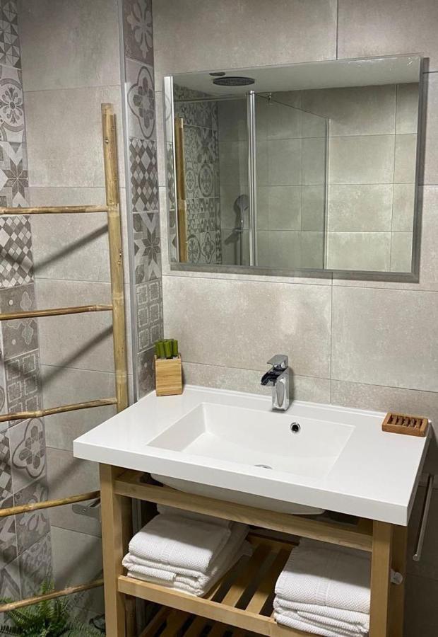 Apartment Pueblo Blanco Sea View By Namaste Elite